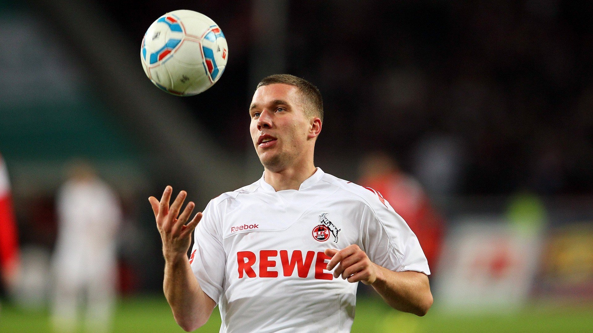 崭露头角的新星，点燃球队的胜利火焰