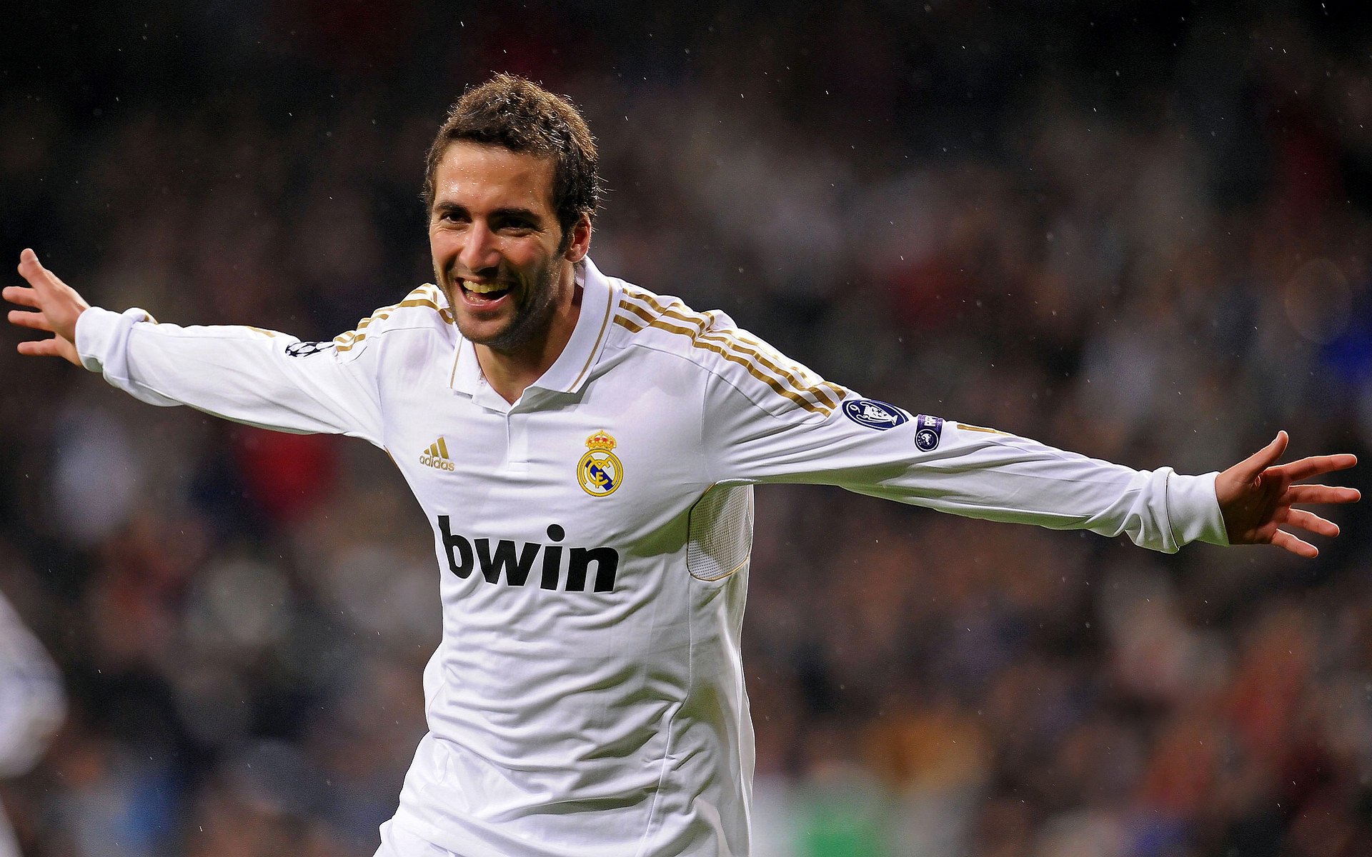 球员技术练习精益求精，进步明显可见，球员训练视频