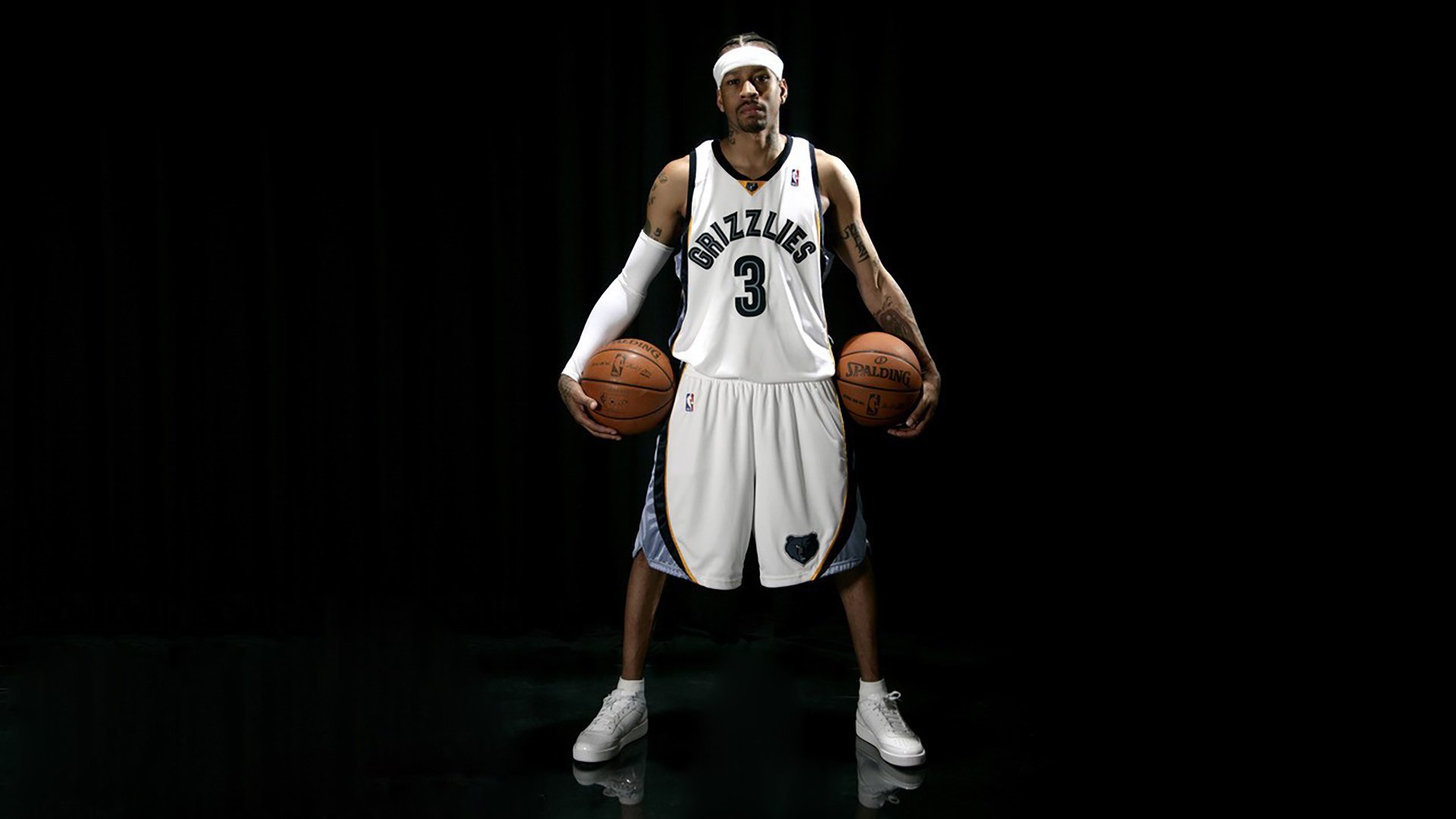 裁判争议再升级：几场焦点战裁决引发巨大争议，裁判立场